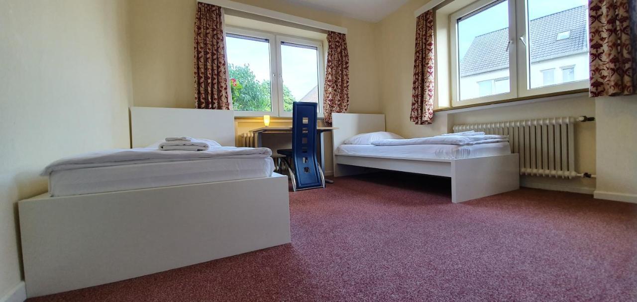 Adler-Haus Hotel แฮร์ฟอร์ด ภายนอก รูปภาพ